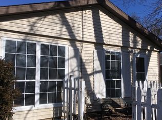 815 W Grove St, Bloomington, IL 61701