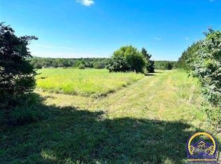 1 W 109th St, Wakarusa, KS 66546