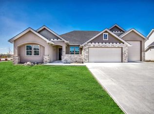 907 N Arena Way, Eagle, ID 83616