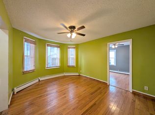 9 Lowell Ter #1F, Somerville, MA 02145