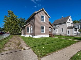 353 S Maple St, Elyria, OH 44035