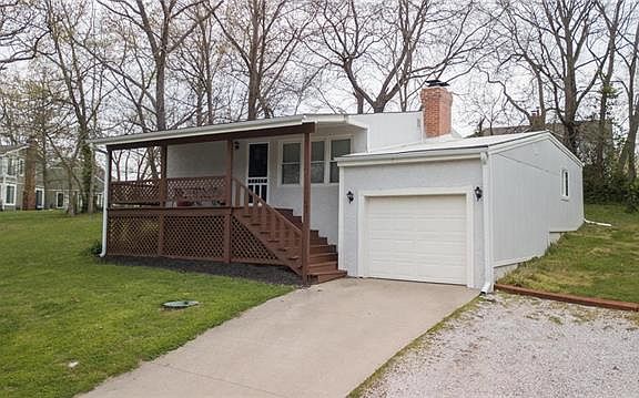 3rd image of 48 Clipper Dr