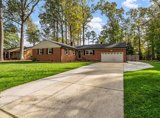 233 Robert St, Chesapeake, VA 23322