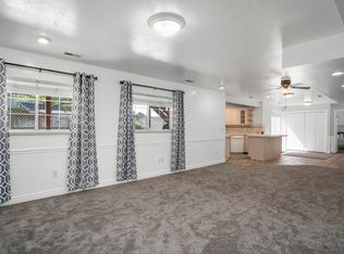 5573 S 200 W, Washington Terrace, UT 84405
