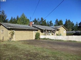 4379 Spruce St, Florence, OR 97439