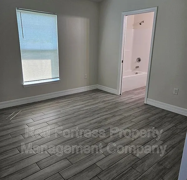 167 Meadow Rd — Photo 9