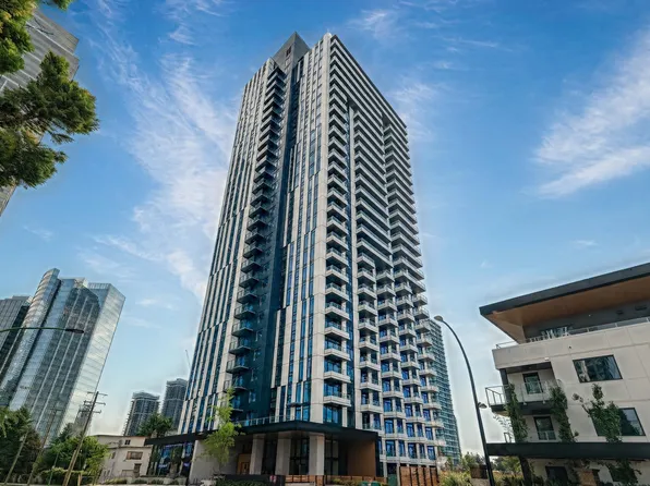 6608 Sussex Ave #701, Burnaby, BC V5H 3C6