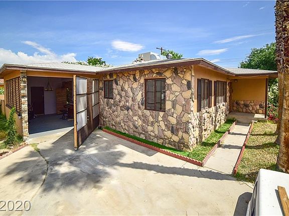 2nd image of 384 Wisteria Ave