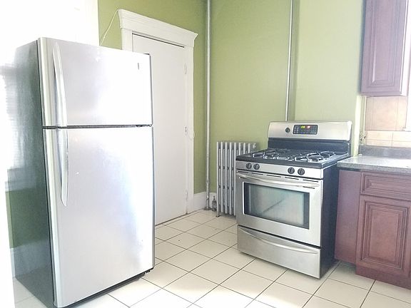2nd image of 11 Langdon St #2