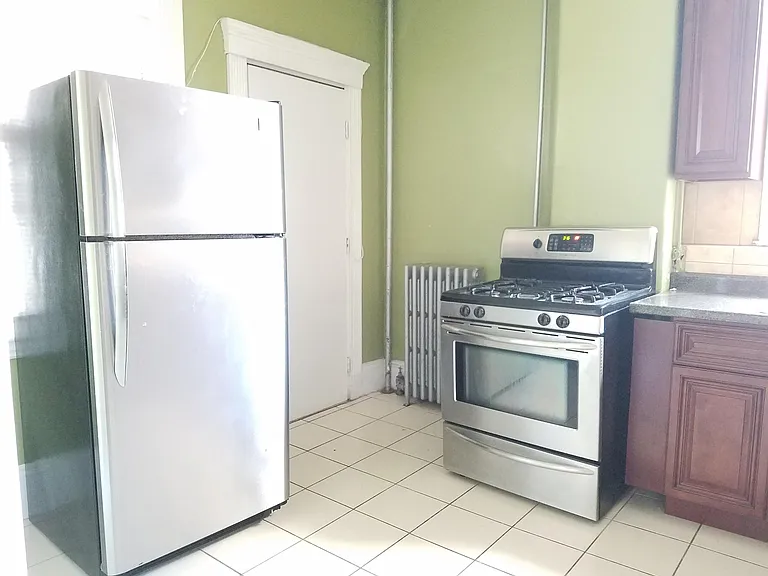 11 Langdon St #2 — Photo 2