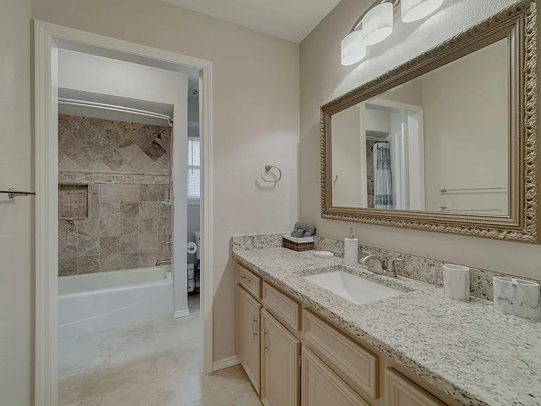 502 Stillmeadow Dr — Photo 31