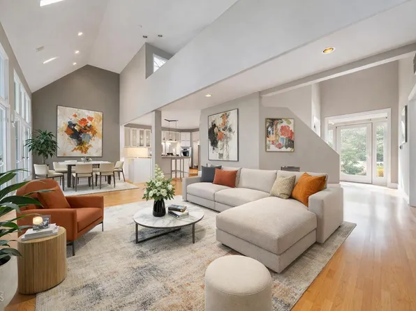 81502 Alexander, Chapel Hill, NC 27517