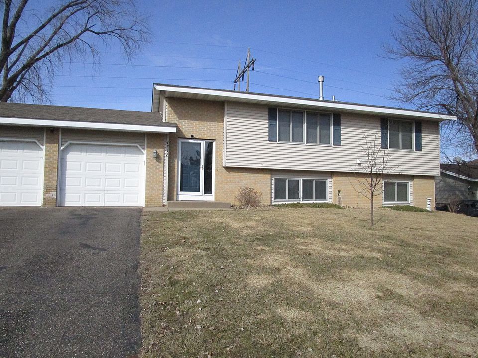 1st image of 4548 W 135th St