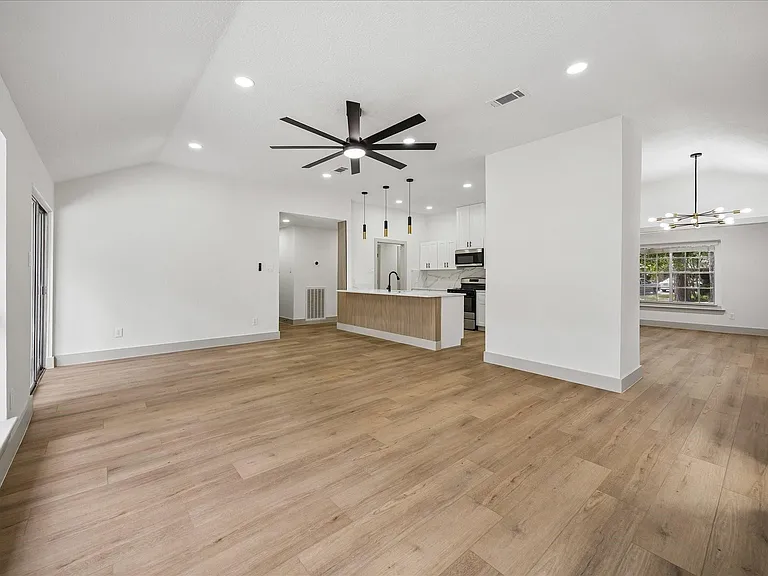 9214 Grandview Park Dr — Photo 10