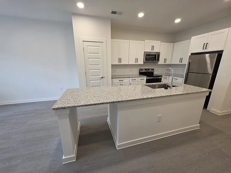 The Remy Apartments at LaGrange — Photo 91
