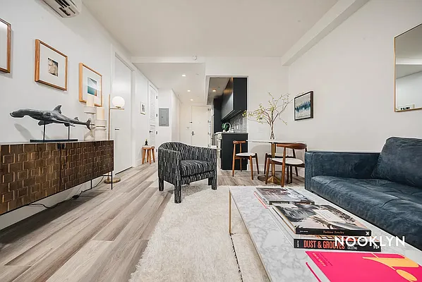 Rented by Nooklyn NYC LLC | media 47