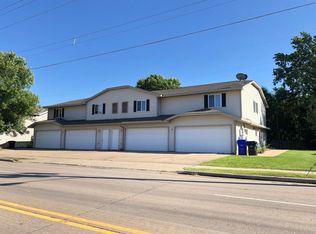 317 W Valley Rd APT 3, Appleton, WI 54915