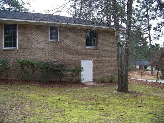 3rd image of 1010 Kismet Dr