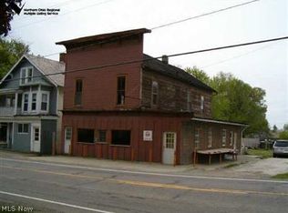 4387 Kinsman Rd, Mesopotamia, OH 44439