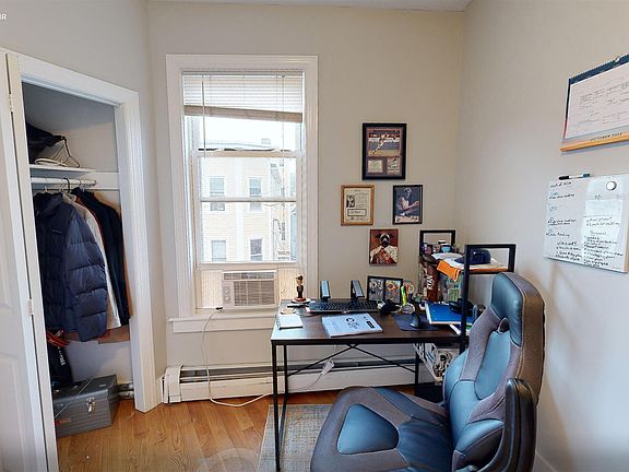 4th image of 31 Portsmouth St APT 3L