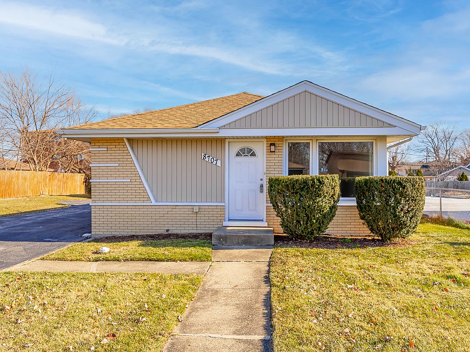 1st image of 8707 S 81st Ct