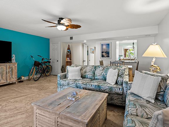 5th image of 423 Sombrero Beach Rd APT 10