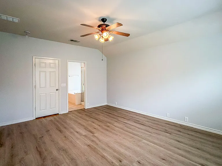 4516 Dragonfly Way — Photo 9