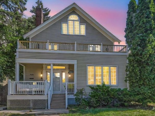 3115 E Bde Maka Ska Pkwy, Minneapolis, MN 55408
