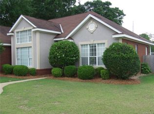 138 Shady Oak Ln, Prattville, AL 36066