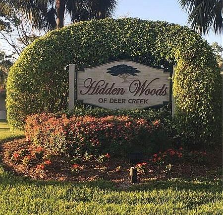 Entrance into Hidden Woods condos