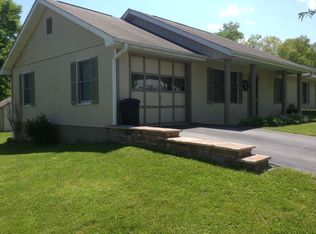 101 Gossett Dr, Hendersonville, NC 28739