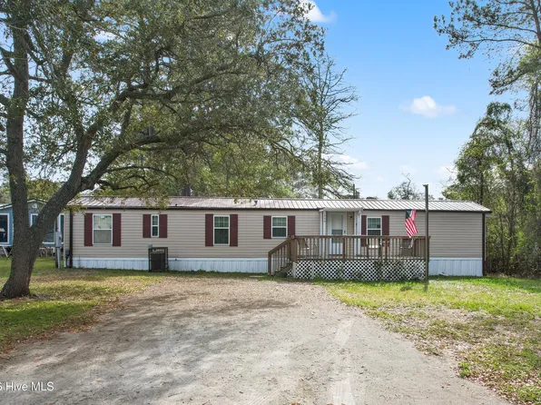 2866 Cherokee Avenue SW, Supply, NC 28462