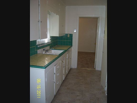 4th image of 5909 Truett St