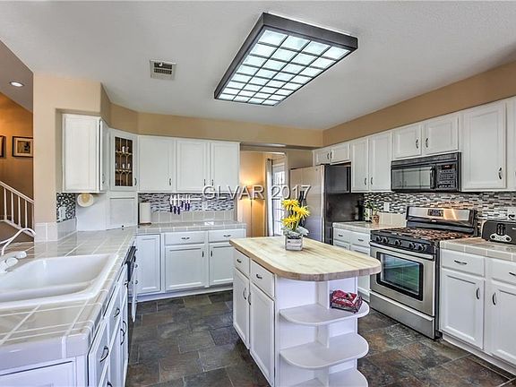 5th image of 7801 Montalvo Ct