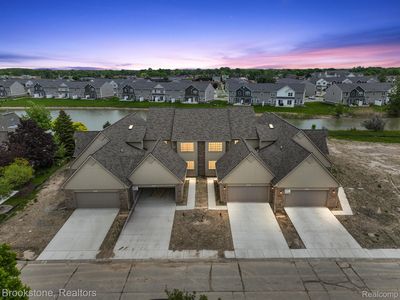 46710 Emerald Creek Dr, Shelby Township, MI, 48315