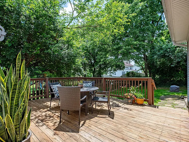 3904 Vantage Pl — Photo 21