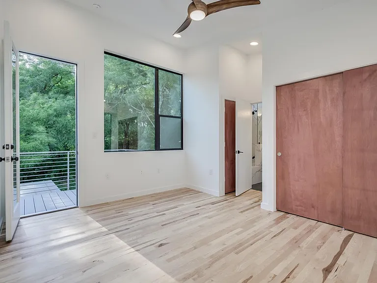 1807 Holly St #B — Photo 14