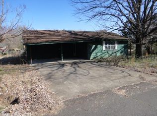 1204 W Walnut St, Heber Springs, AR 72543