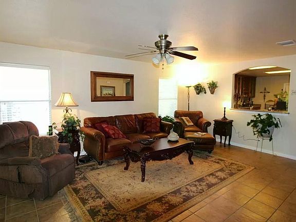 4th image of 720 Annika Way