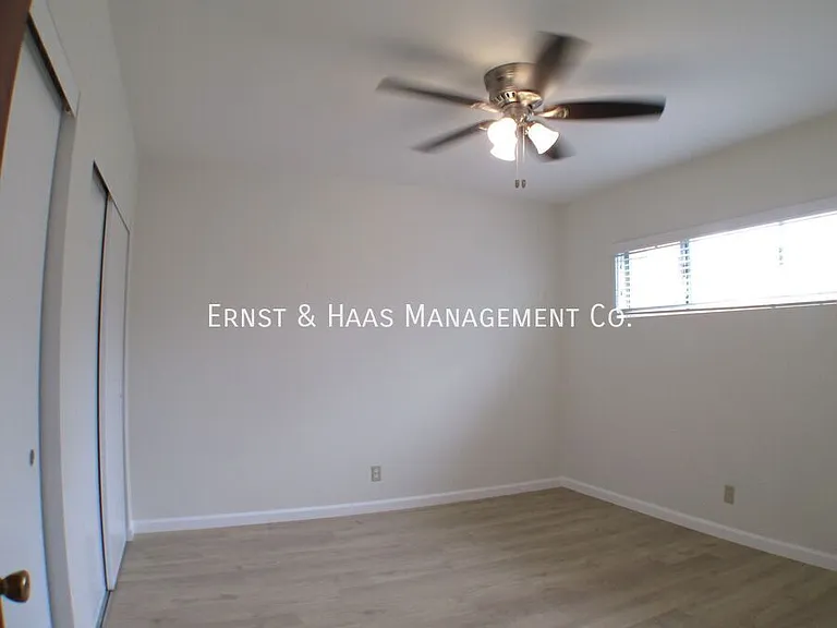2735 E Broadway #3 — Photo 11