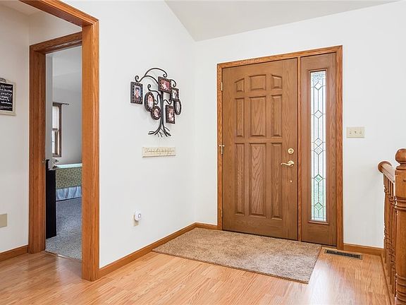 2nd image of 321 Sequoia Dr