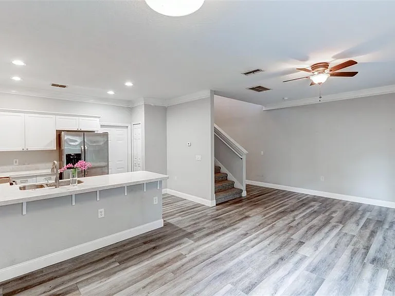 16305 Fairford Palms Ct — Photo 14