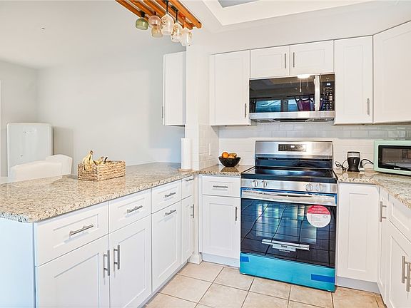 5th image of 17451 Silver Fox Dr APT E