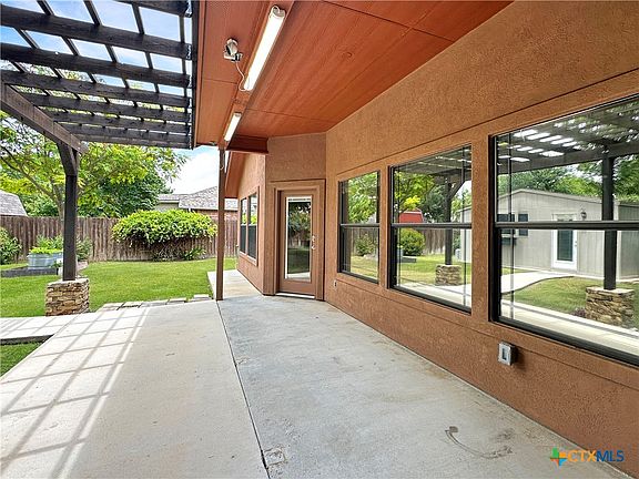 2nd image of 1246 Sugar Land Dr