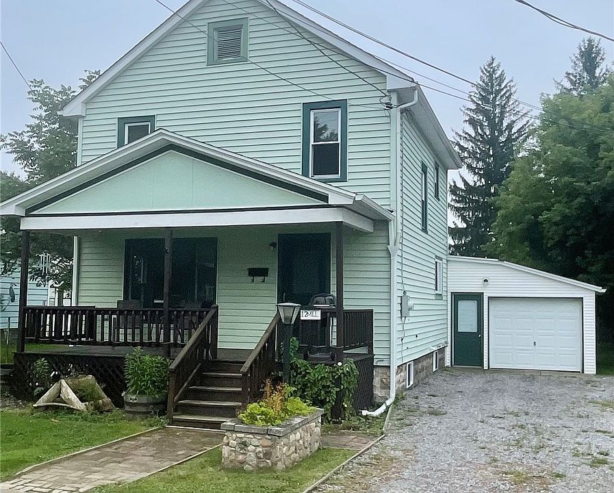 1st image of 12 Mill St
