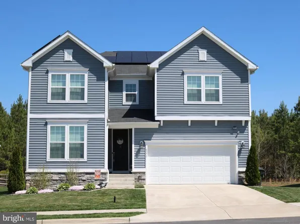 6371 Pointer Ln, King George, VA 22485