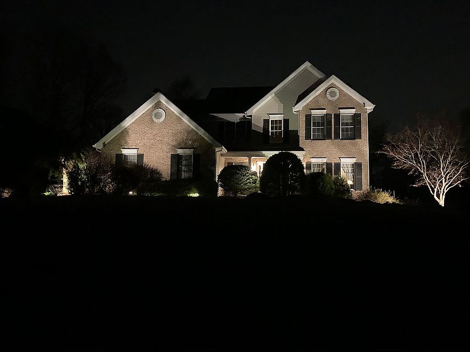 2nd image of 1 Wellington Ct