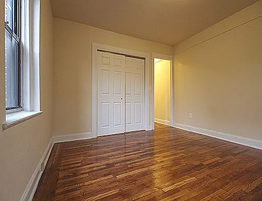 Rented by SW Queens Mezzanine | media 6