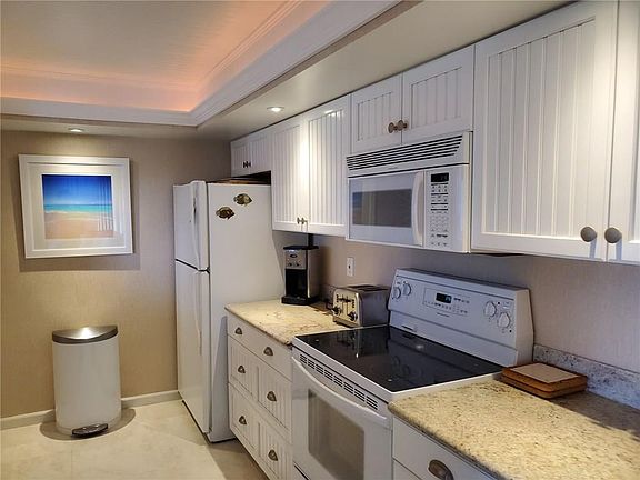 3rd image of 1700 Ocean Dr APT 302