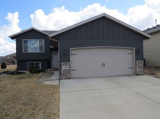 4700 S Klein Ave, Sioux Falls, SD 57106